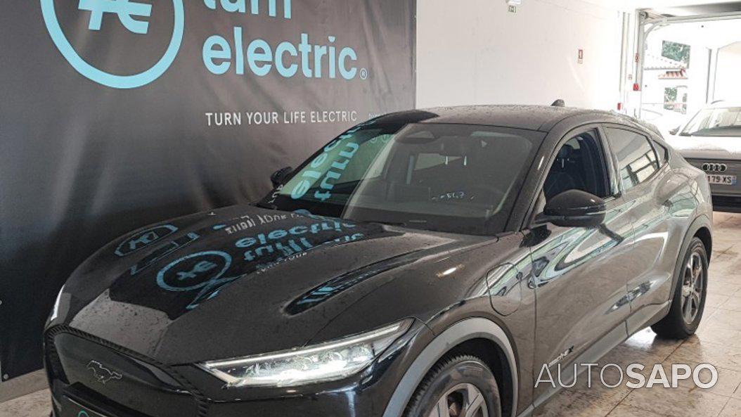 Ford Mustang Mach-E de 2023