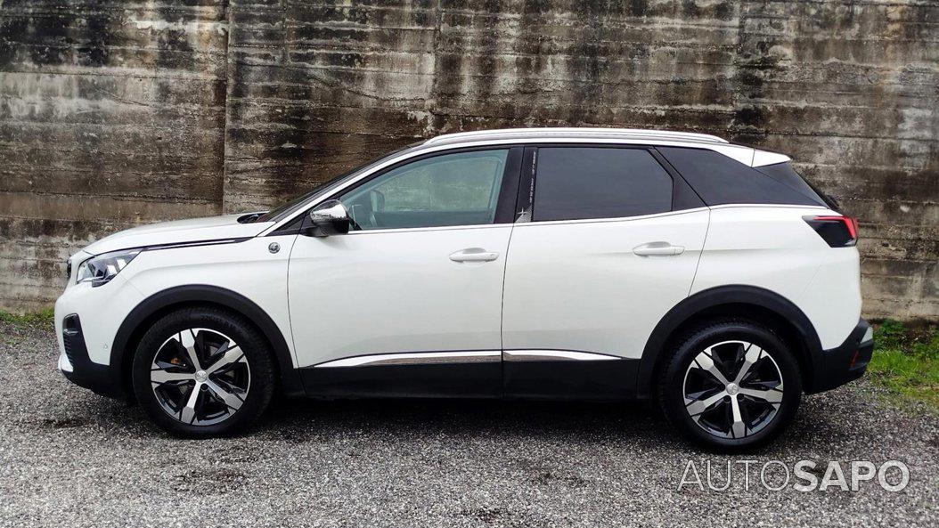 Peugeot 3008 1.2 PureTech GT Line Grip Control EAT6 de 2017