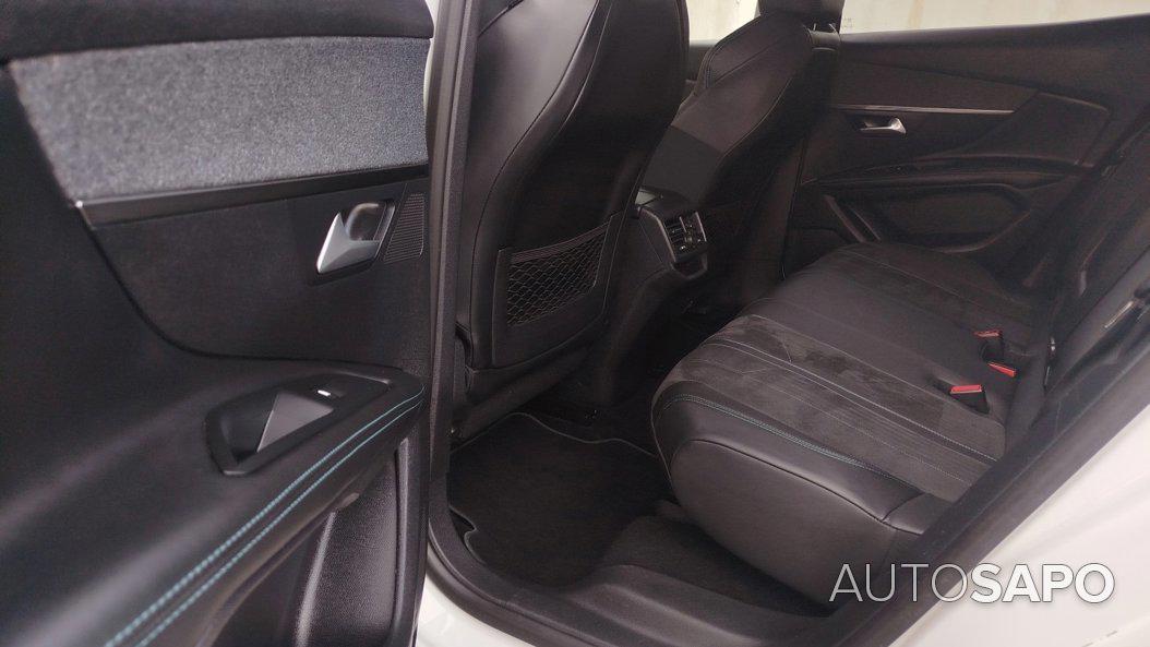 Peugeot 3008 1.2 PureTech GT Line Grip Control EAT6 de 2017