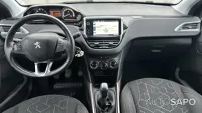 Peugeot 2008 1.2 PureTech Active Pack de 2016