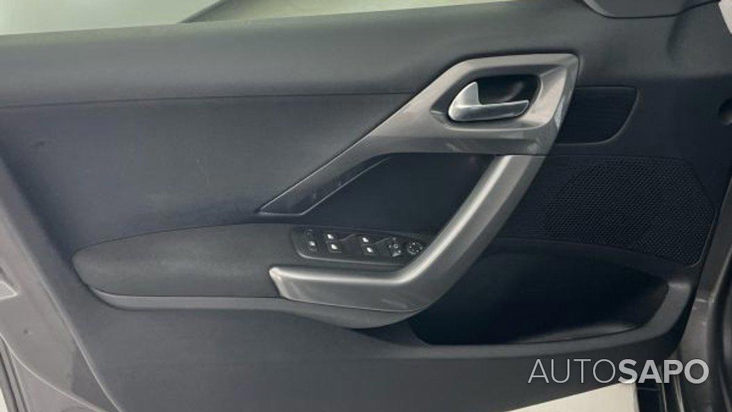 Peugeot 2008 1.5 BlueHDi Style de 2018