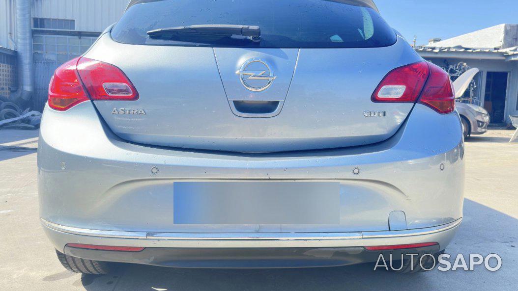 Opel Astra 1.6 CDTi Executive Start/Stop de 2015