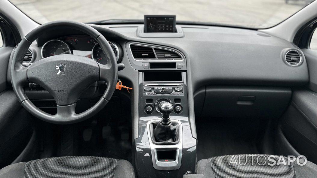 Peugeot 5008 1.6 BlueHDi Allure de 2013