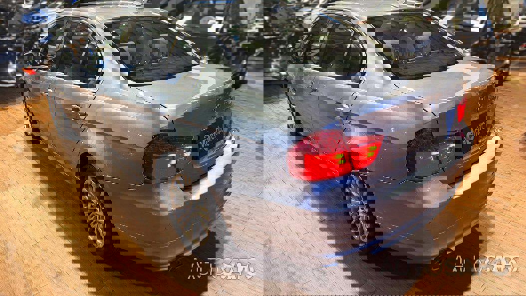 BMW Série 3 de 2009