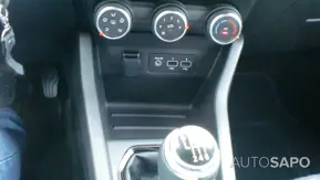 Renault Clio 1.0 TCe Limited Bi-Fuel de 2023