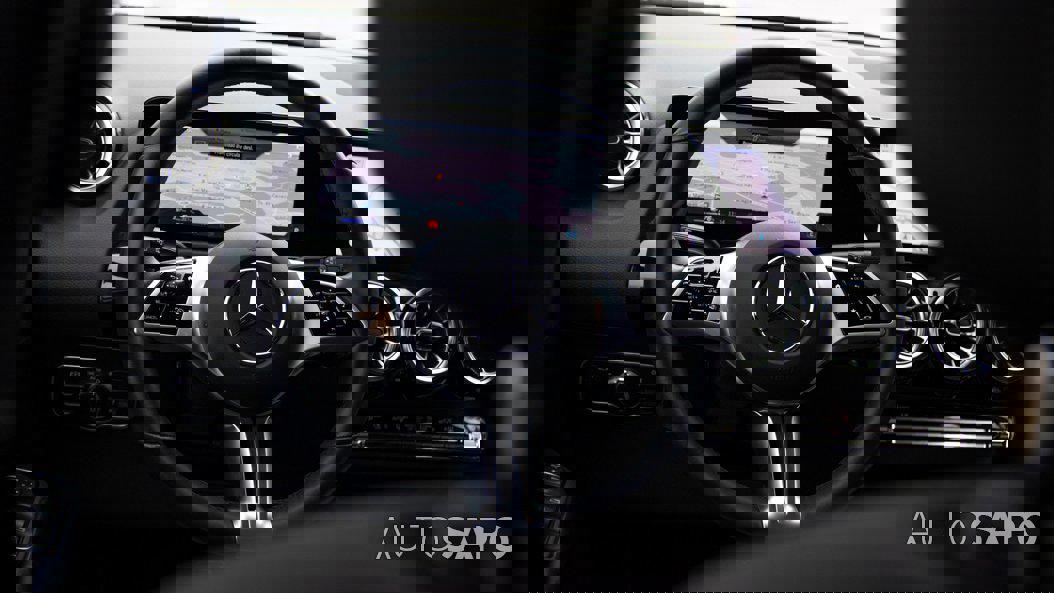 Mercedes-Benz EQA 300 4Matic Progressive de 2024