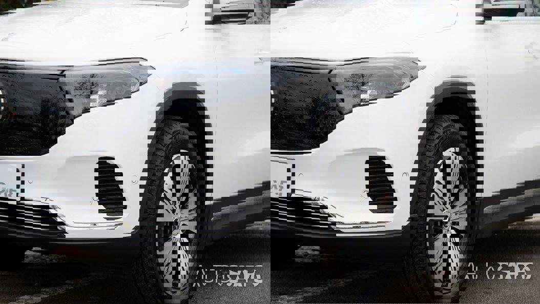 Mercedes-Benz EQA 300 4Matic Progressive de 2024