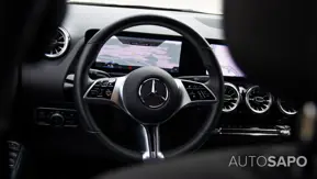 Mercedes-Benz EQA 300 4Matic Progressive de 2024