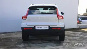 Volvo XC40 1.5 T2 Momentum Core Geartronic de 2021