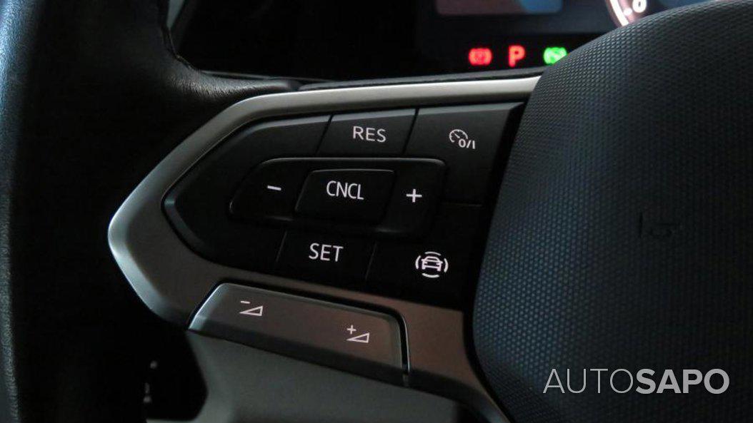 Volkswagen Multivan 2.0 TDI Highline DSG de 2024