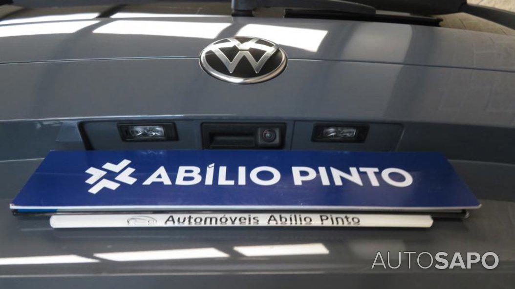 Volkswagen Multivan 2.0 TDI Highline DSG de 2024