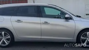 Peugeot 308 1.6 BlueHDi Allure J18 EAT6 de 2016