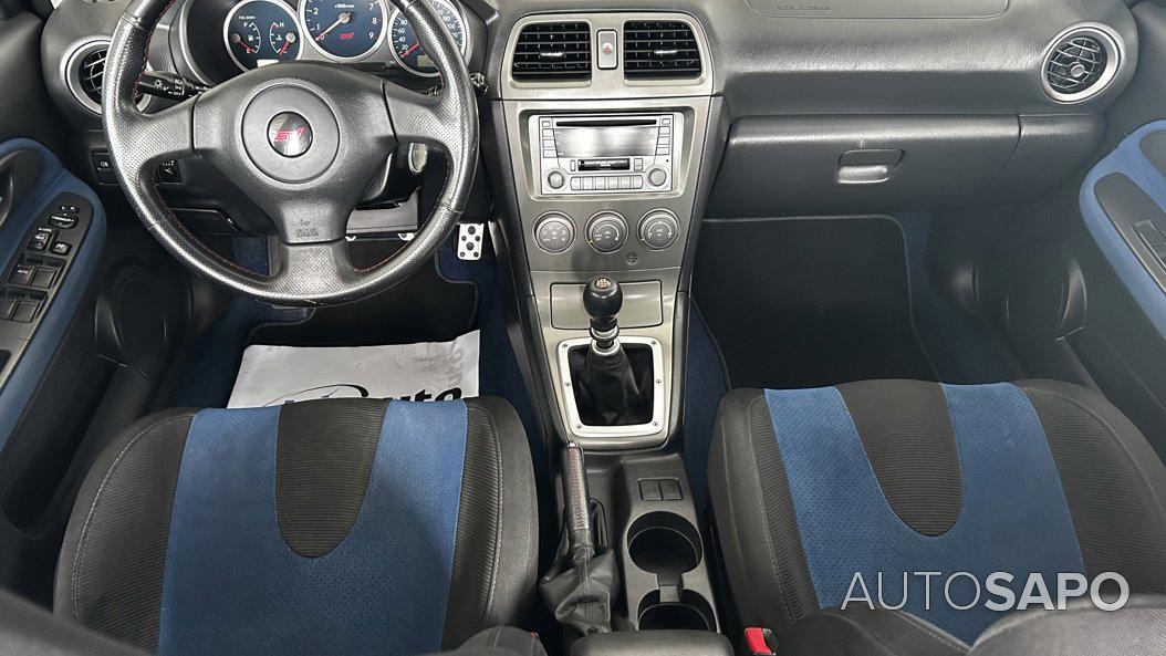 Subaru Impreza Sedan 2.0 WRX STi de 2005
