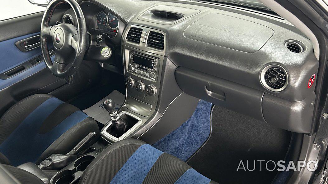 Subaru Impreza Sedan 2.0 WRX STi de 2005