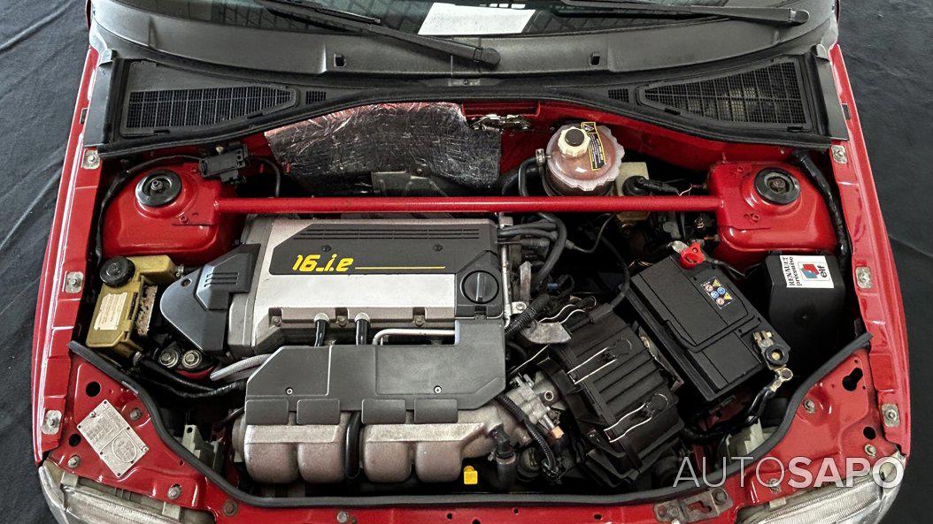 Renault Clio 1.8 16V de 1995