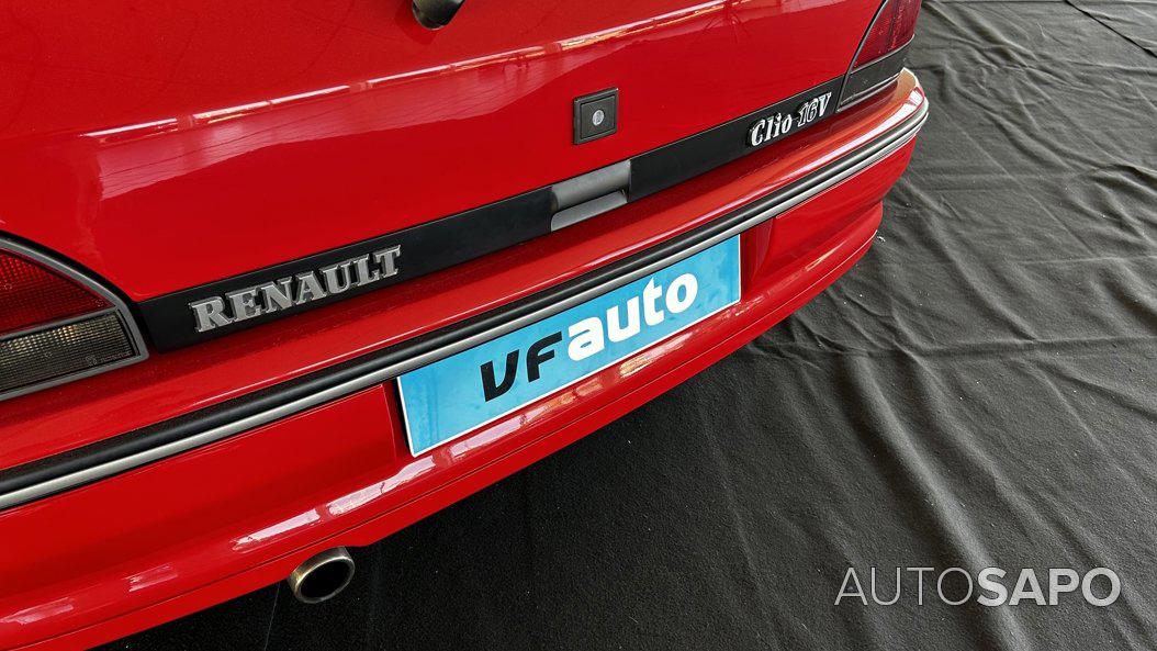 Renault Clio 1.8 16V de 1995