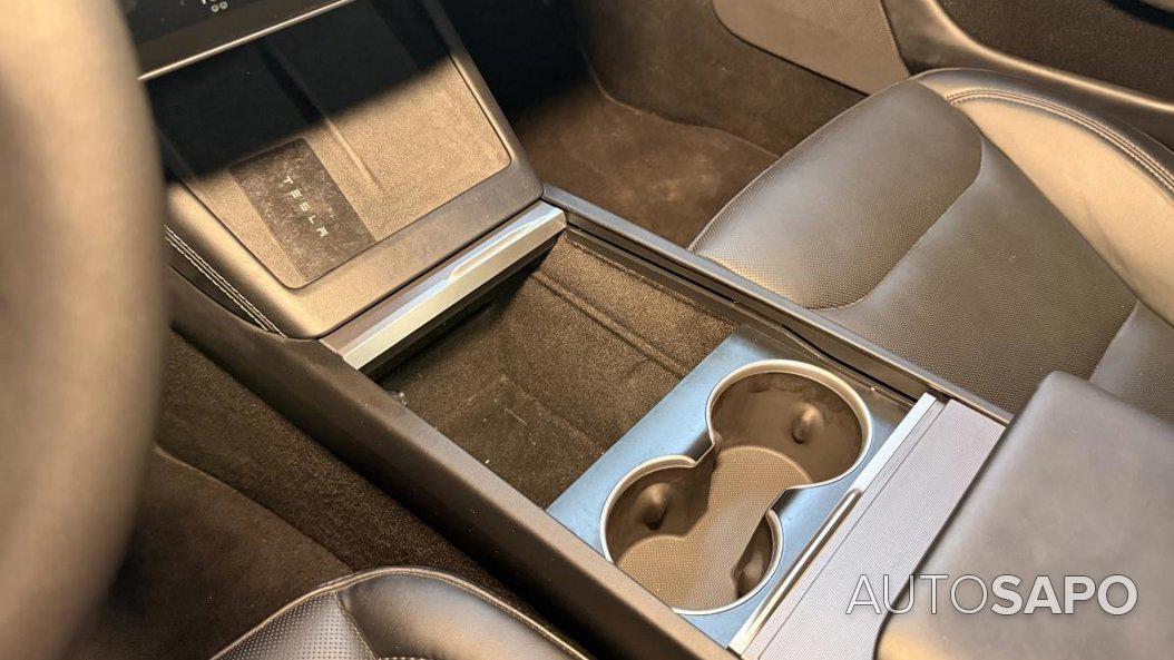 Tesla Model 3 de 2024