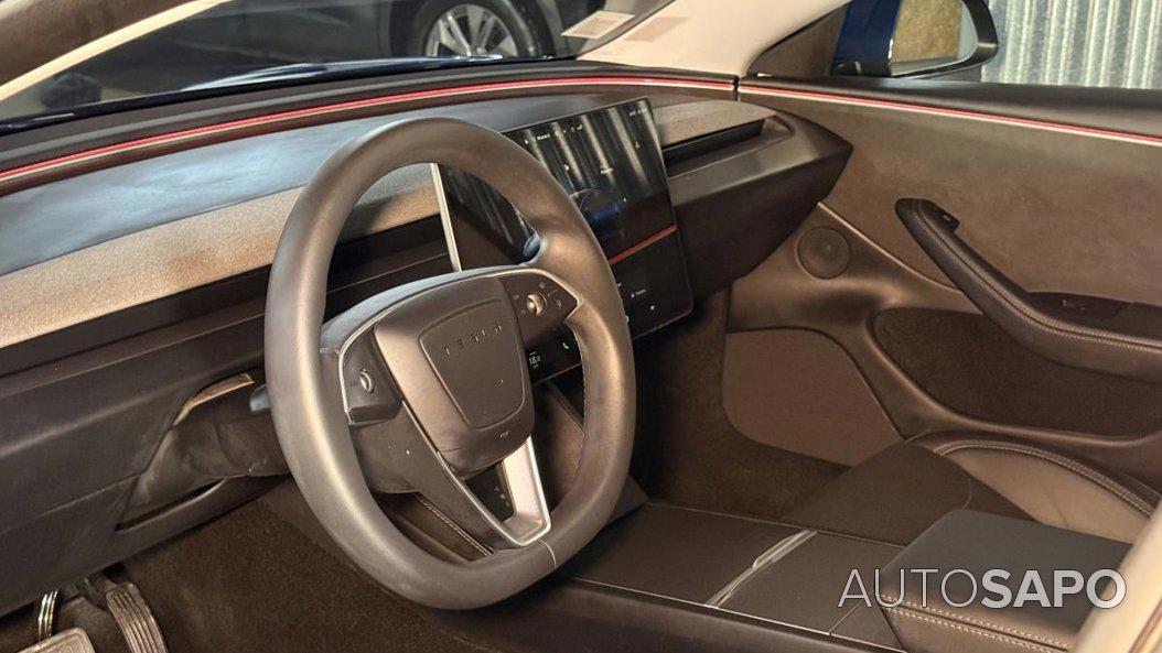 Tesla Model 3 de 2024