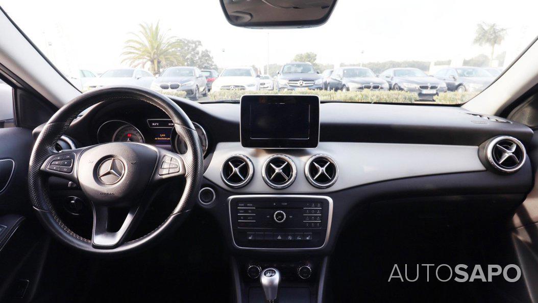 Mercedes-Benz Classe GLA de 2016