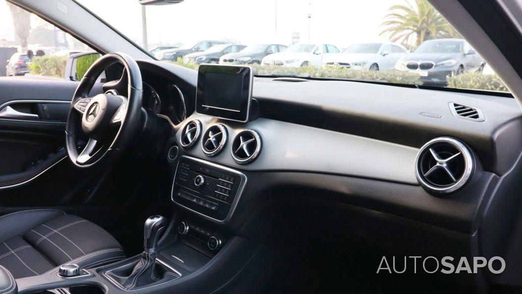 Mercedes-Benz Classe GLA de 2016