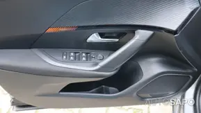 Peugeot 2008 1.2 PureTech Allure de 2023