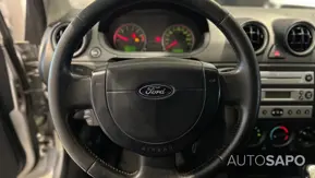 Ford Fiesta de 2005