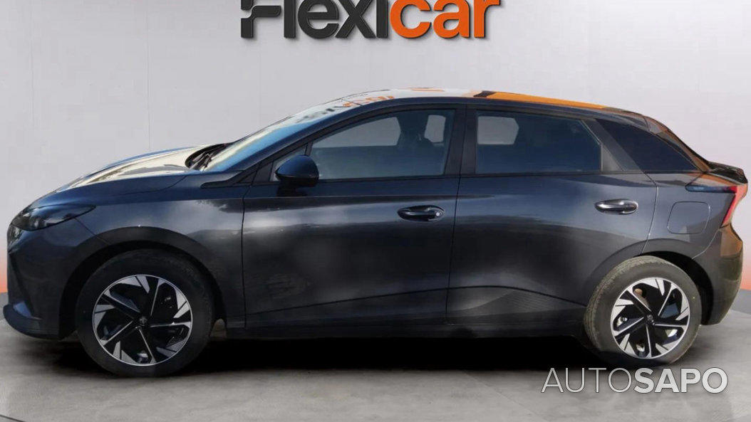 MG MG4 51 kWh Standard de 2025