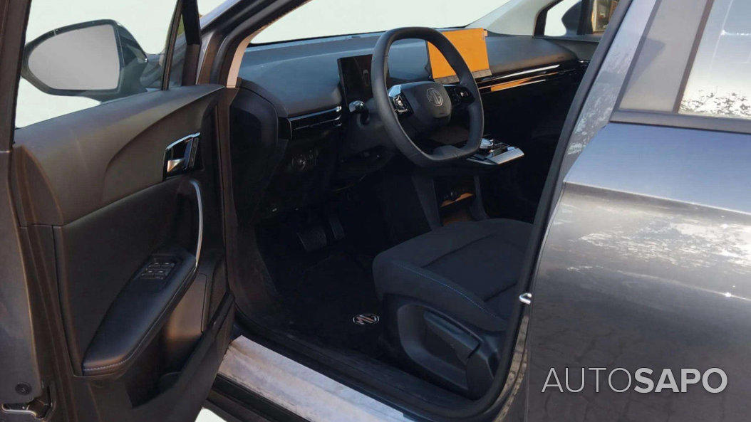 MG MG4 51 kWh Standard de 2025