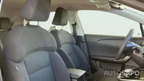 MG MG4 51 kWh Standard de 2025