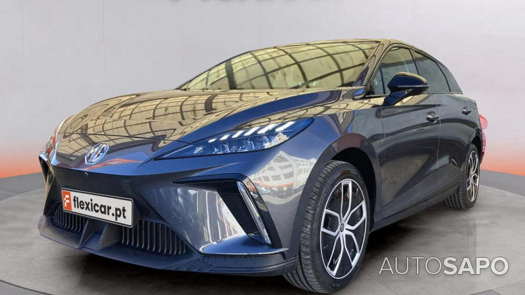 MG MG4 64 kWh Luxury de 2025