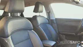 MG MG4 64 kWh Luxury de 2025