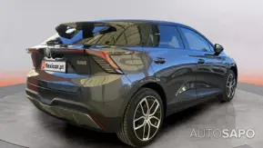 MG MG4 64 kWh Luxury de 2025