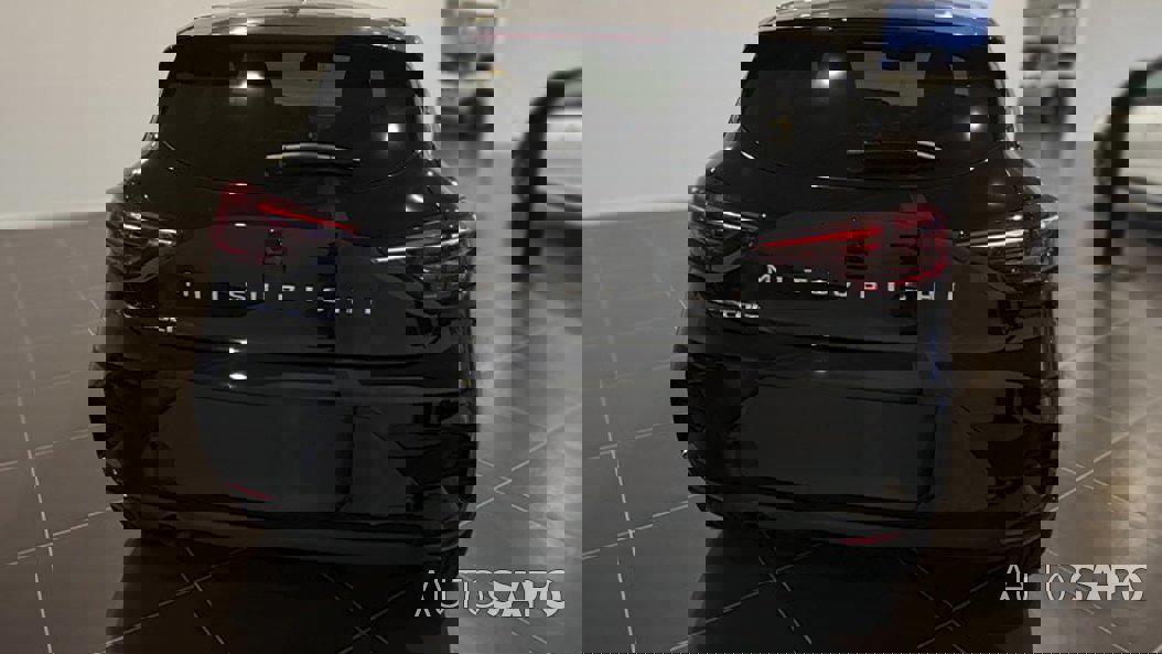 Mitsubishi Colt de 2025