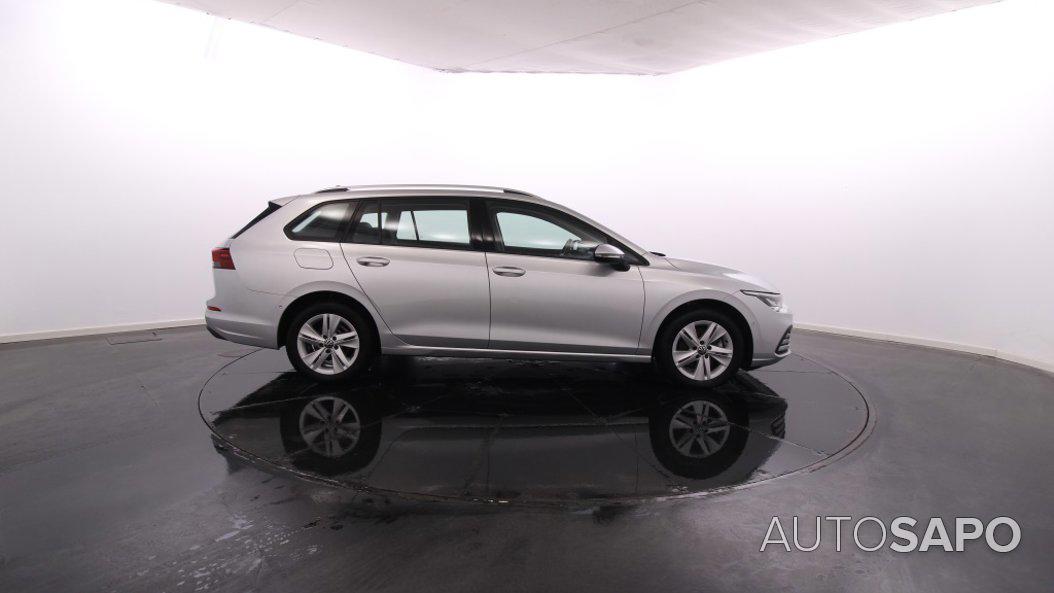 Volkswagen Golf de 2024