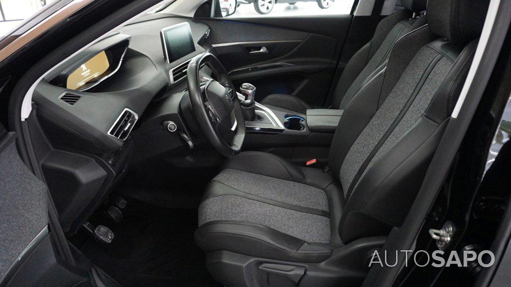 Peugeot 3008 1.2 PureTech Allure Pack de 2018