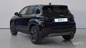 Jeep Avenger 54 kWh Summit de 2025