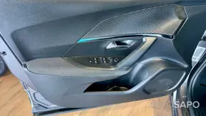 Peugeot 2008 1.2 PureTech Style de 2022