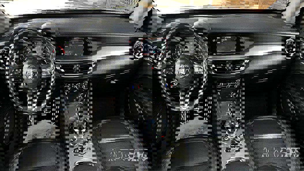 Alfa Romeo Stelvio 2.2 D Sprint AT8 de 2021