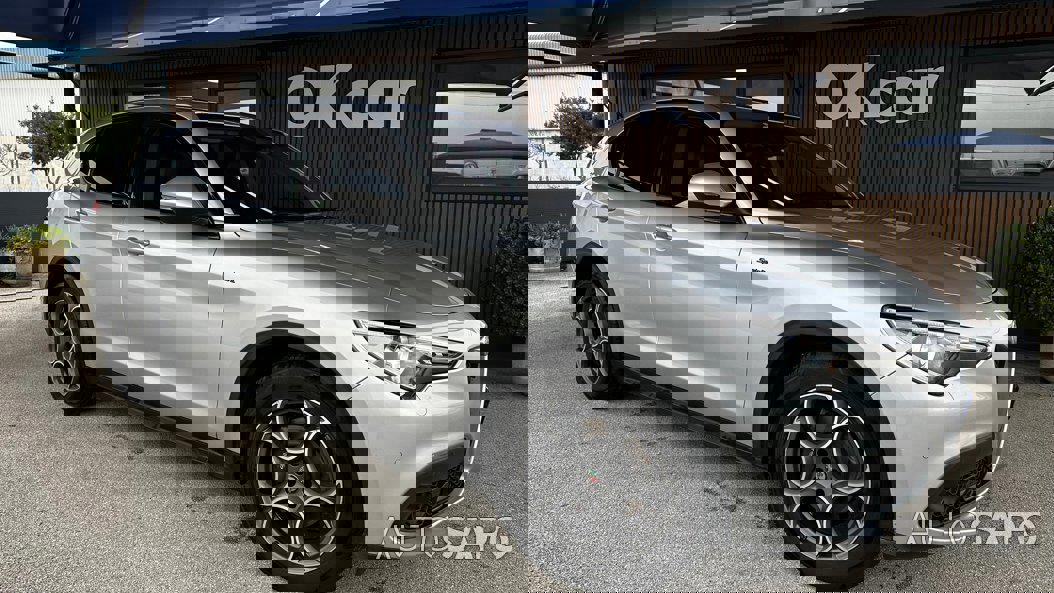 Alfa Romeo Stelvio 2.2 D Sprint AT8 de 2021