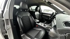 Alfa Romeo Stelvio 2.2 D Sprint AT8 de 2021