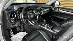 Alfa Romeo Stelvio 2.2 D Sprint AT8 de 2021