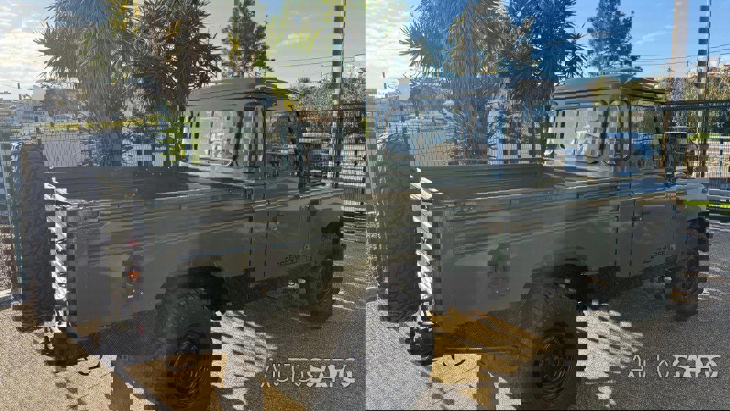 Land Rover Defender 110 HCPU 2.4 CRD E de 2011