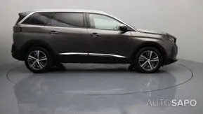 Peugeot 5008 de 2021