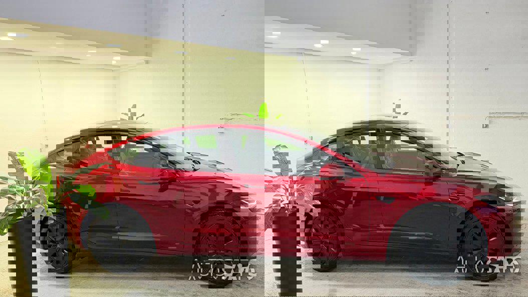 Tesla Model 3 de 2025