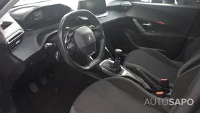 Peugeot 2008 1.2 PureTech Active Pack de 2021
