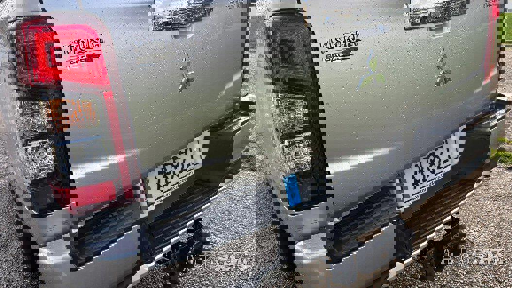 Mitsubishi L200 Strakar de 2020