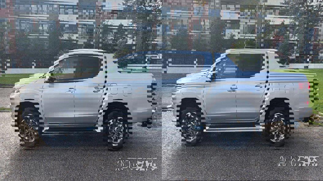 Mitsubishi L200 Strakar de 2020