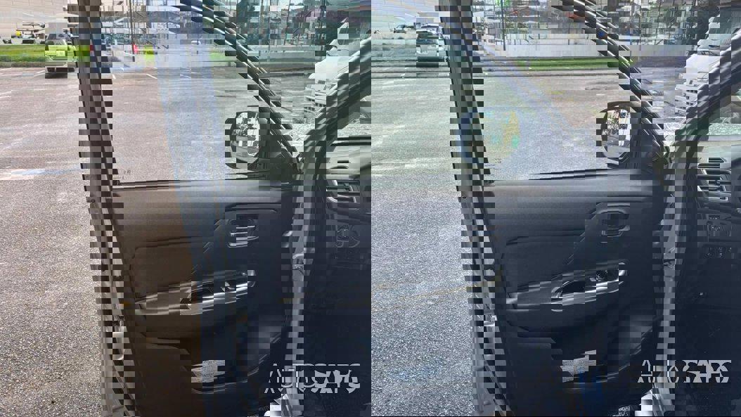 Mitsubishi L200 Strakar de 2020