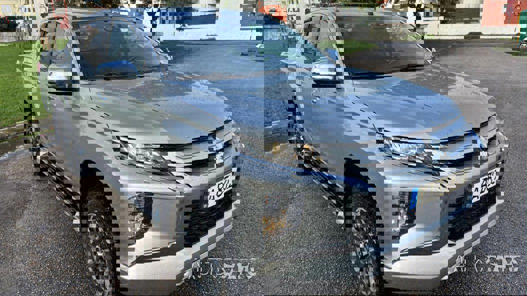 Mitsubishi L200 Strakar de 2020