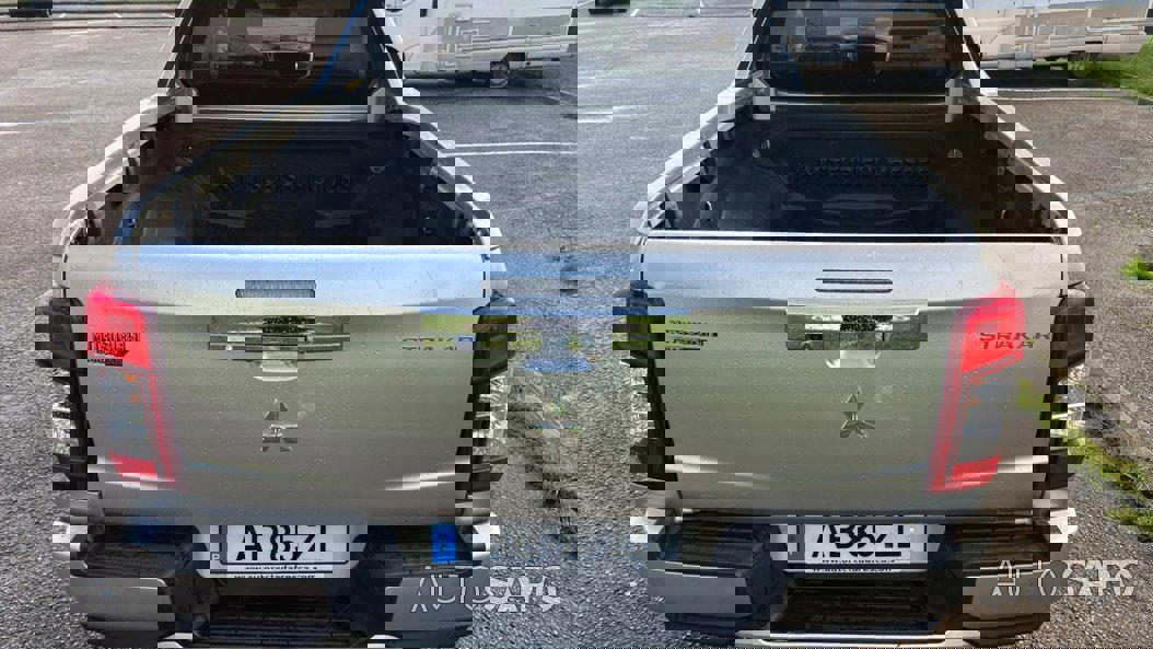 Mitsubishi L200 Strakar de 2020